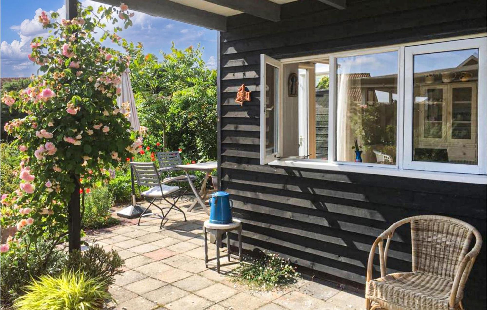 Zeemeermin Egmond aan Zee Exterior photo